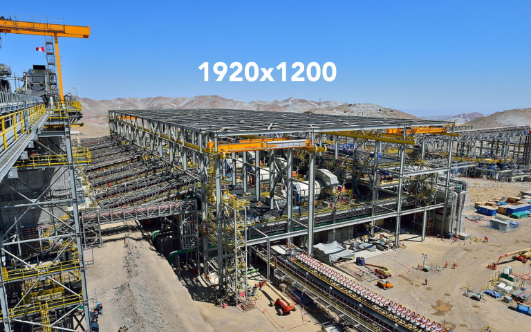 Vial y Vives - Cerro Verde es un complejo minero de cobre y molibdeno ubicado en el distrito de Uchumayo en la provincia de Arequipa en Perú