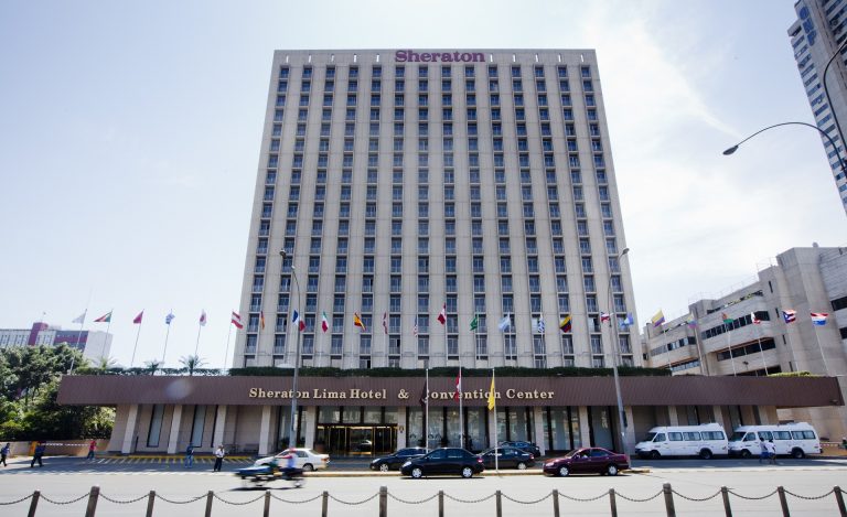 Vial y Vives - DSD, Hotel Sheraton en el centro histórico de Lima Perú