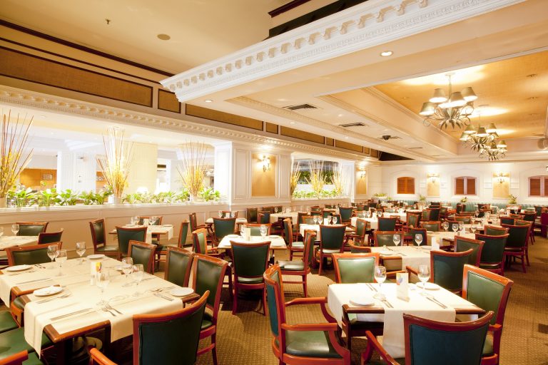 Vial y Vives - DSD, Hotel Sheraton en el centro histórico de Lima Perú